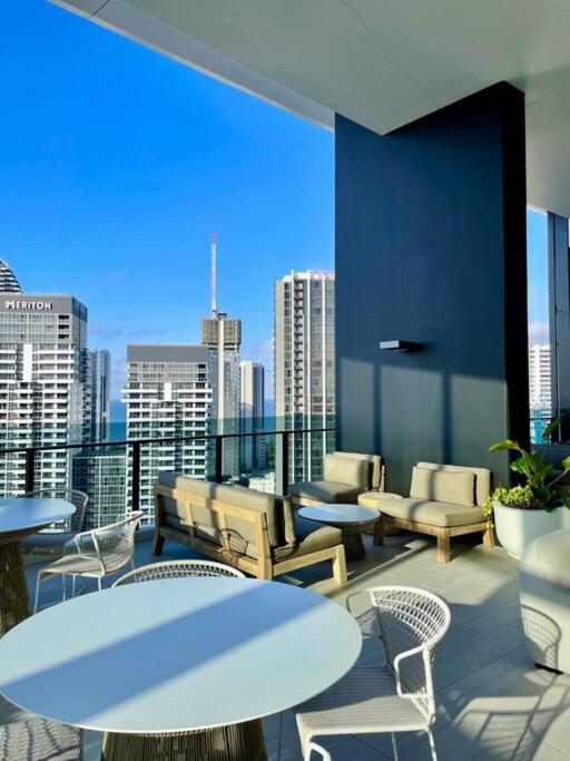 Stunning Riverview 1Bedroom Serviced Apt ゴールドコースト エクステリア 写真