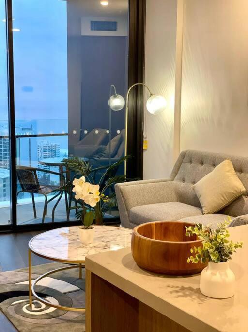 Stunning Riverview 1Bedroom Serviced Apt ゴールドコースト エクステリア 写真
