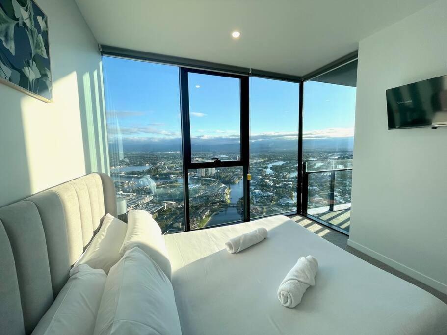 Stunning Riverview 1Bedroom Serviced Apt ゴールドコースト エクステリア 写真
